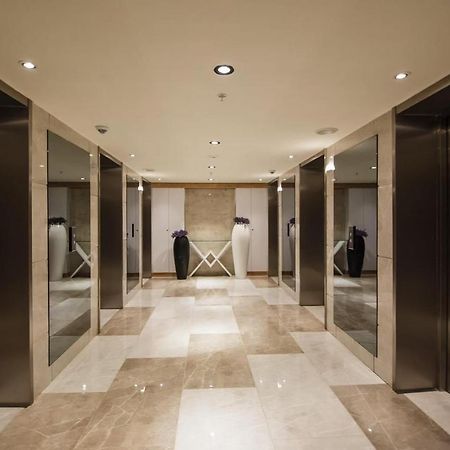 Batumi Aparthotel Orbi Twin Skyscraper Esterno foto